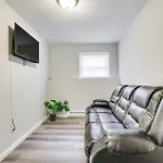Family-Friendly Tobyhanna Home Lake And Pool Access