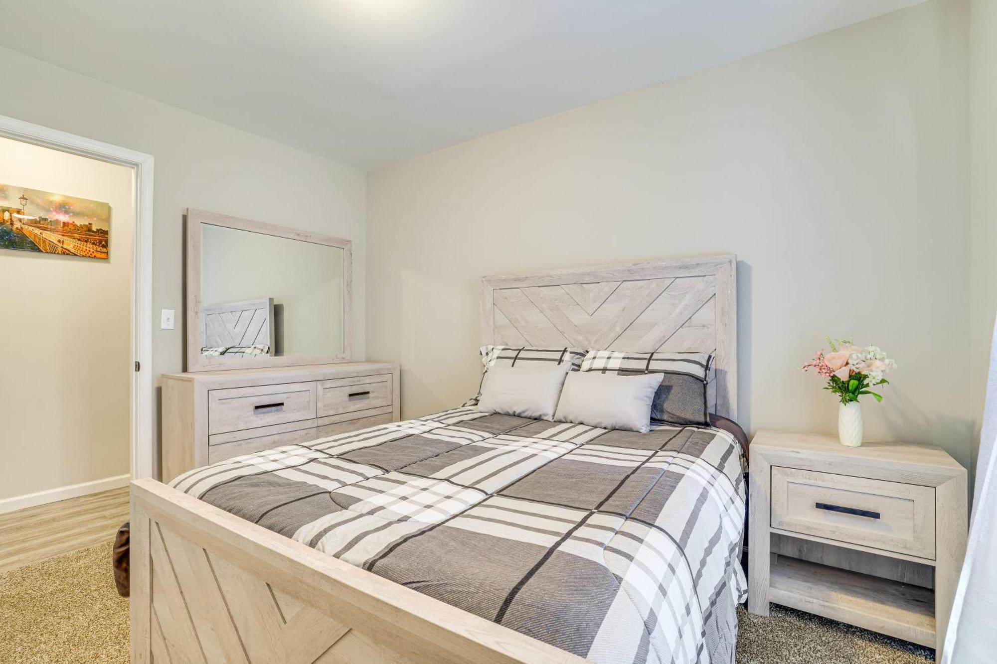 Family-friendly And Pool Access Holiday home *